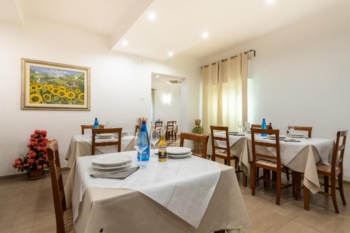 Hotel Bruna Martinsicuro Ngoại thất bức ảnh