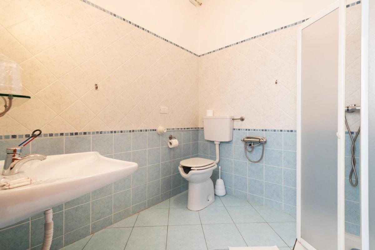 Hotel Bruna Martinsicuro Ngoại thất bức ảnh