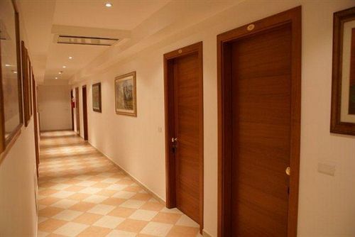 Hotel Bruna Martinsicuro Ngoại thất bức ảnh